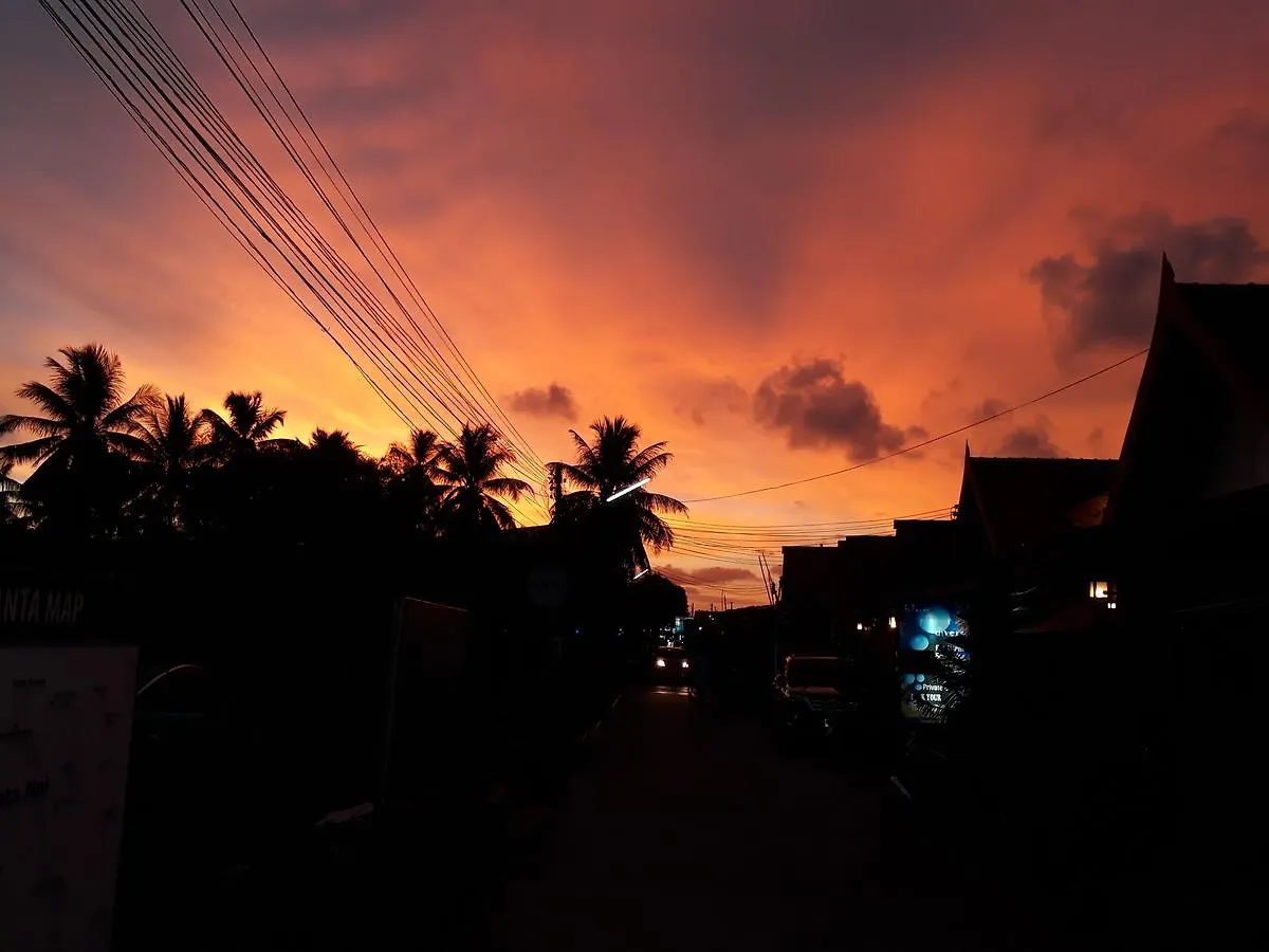 Baan Mook Anda Hostel Koh Lanta Thailand