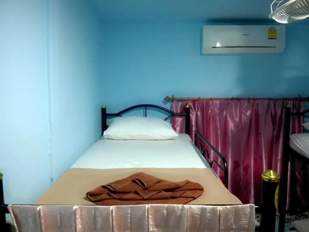 Baan Mook Anda Hostel Koh Lanta